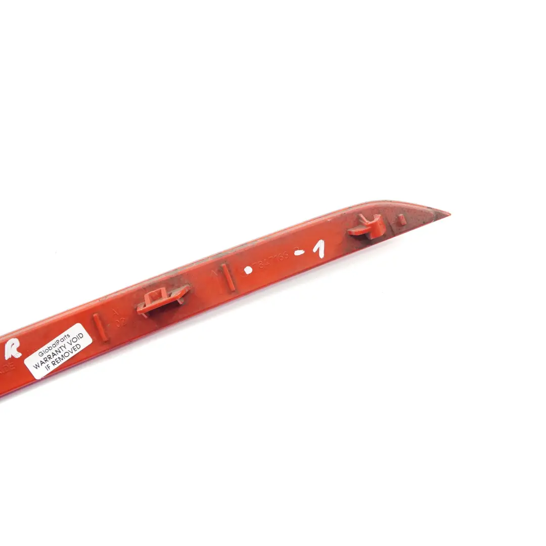 Parachoques Trasero Reflector Marcador Derecho Rojo para BMW F30 F31 con número de pieza 7847166 BMW F30 F31 Parachoques Trasero Reflector Marcador Derecho Rojo - SKU 7847166-1 - Número de pieza 7847166