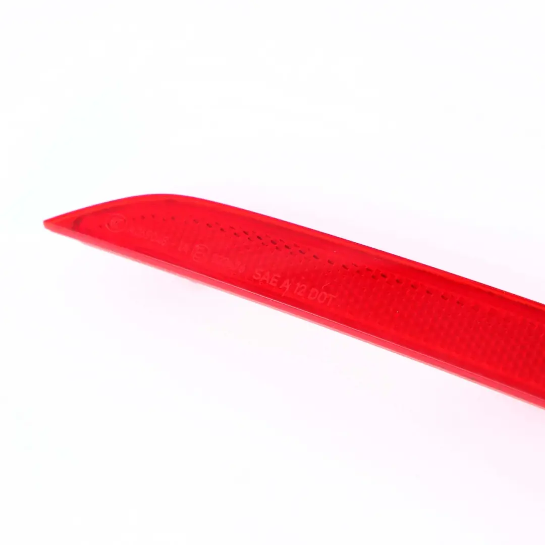 Moldura De Parachoques Trasero BMW F30 F31 Reflector Derecho Rojo para con número de pieza 7847166 Moldura De Parachoques Trasero BMW F30 F31 Reflector Derecho Rojo - SKU 7847166 - Número de pieza 7847166
