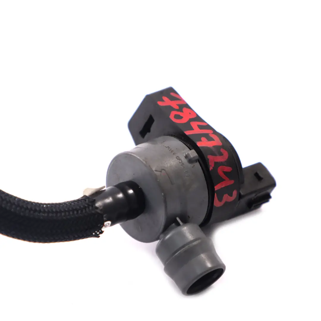 Ventilation Valve BMW F10 M5 F12 F13 M6 Fuel Tank Breather Line 1-4 to with Part number 7847243 Ventilation Valve BMW F10 M5 F12 F13 M6 Fuel Tank Breather Line 1-4 - SKU 7847243 - Part number 7847243