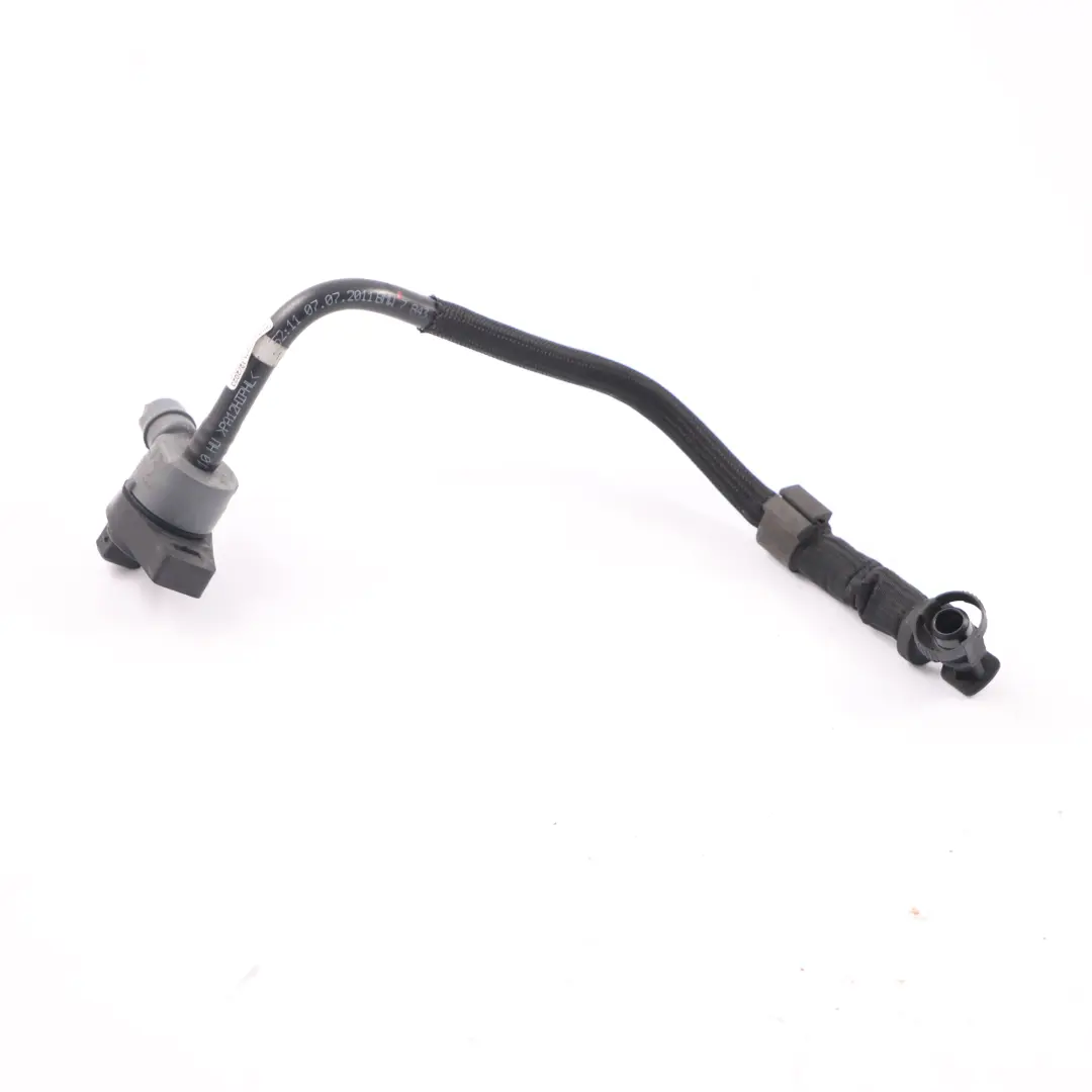 Entlüftungs ventil rohr BMW F10 M5 F13 M6 Kraftstoff Tank Zyl. 5-8 7843216 für mit Teilenummer 7847244 Entlüftungs ventil rohr BMW F10 M5 F13 M6 Kraftstoff Tank Zyl. 5-8 7843216 - SKU 7847244 - Teilenummer 7847244