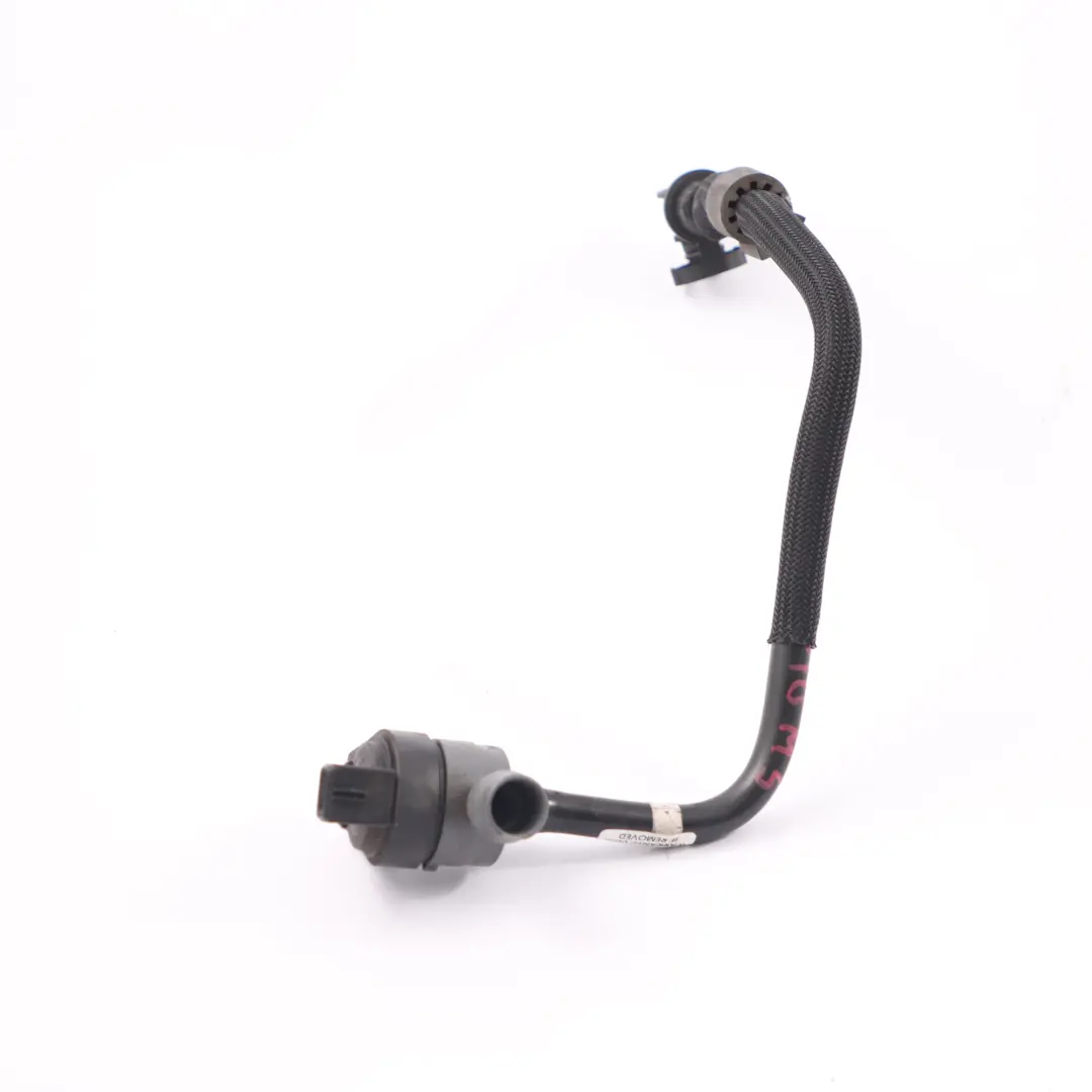 Tuyau ventilation BMW F10 M5 F13 M6 Respirateur réservoir carburant 5-8 7843216 pour à propos du numéro de pièce 7847244 Tuyau ventilation BMW F10 M5 F13 M6 Respirateur réservoir carburant 5-8 7843216 - SKU 7847244 - Numéro de pièce 7847244