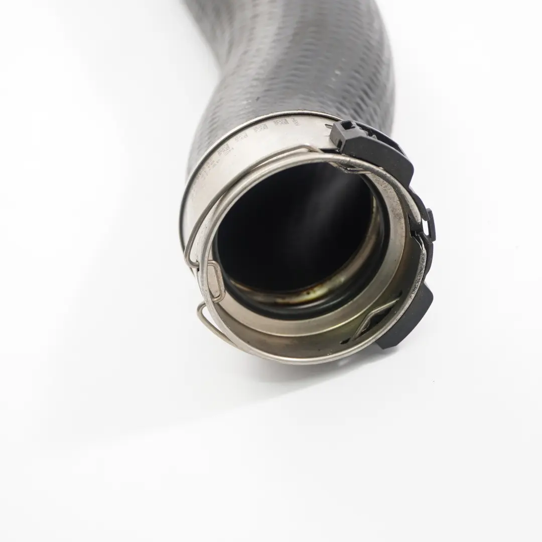 N55 Przewód Wąż Rura Intercooler do BMW F87 M2 o numerze 7847407 BMW F87 M2 N55 Przewód Wąż Rura Intercooler - SKU 7847407 - Numer Części 7847407