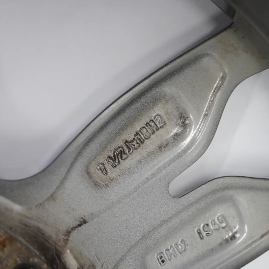 Orbitgrey Cerchio lega M a doppie razze 436 18" 7,5J ET:45 per BMW F20 F21 con numero di parte 7847413 BMW F20 F21 Orbitgrey Cerchio lega M a doppie razze 436 18" 7,5J ET:45 - SKU 7847413-2 - Numero di parte 7847413