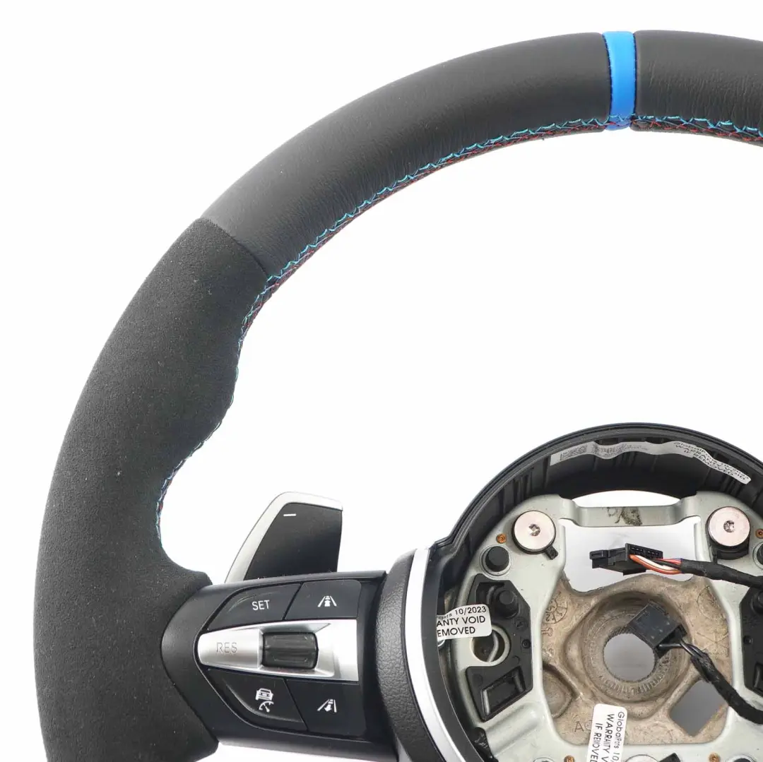 NEU Schwarz Leder / Alcantara M Sport Lenkradpaddles für BMW X3 F25 X5 F15 mit Teilenummer 7847454 BMW X3 F25 X5 F15 NEU Schwarz Leder / Alcantara M Sport Lenkradpaddles - SKU 7847454-1 - Teilenummer 7847454