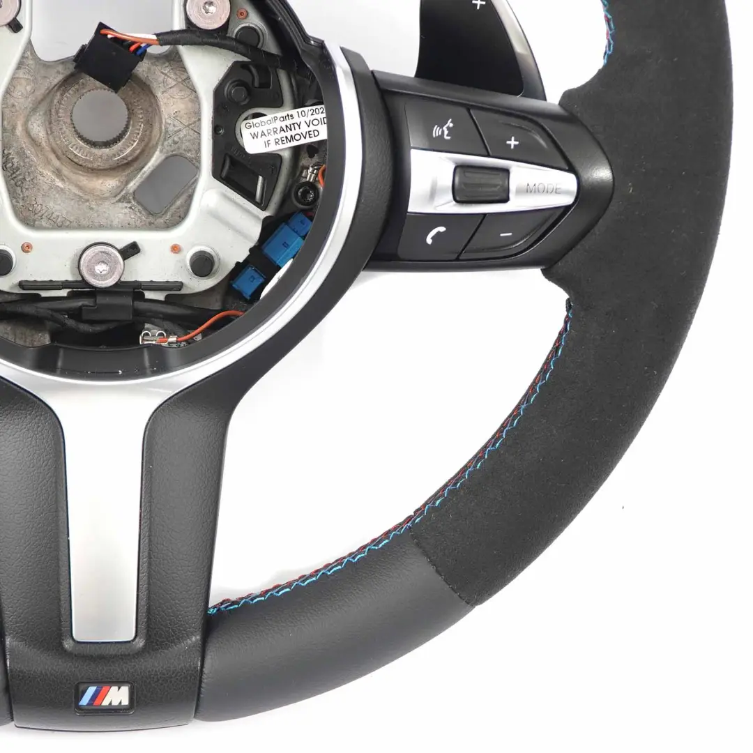 NUOVO volante in pelle nera / Alcantara per BMW F20 F21 F30 F31 F32 M Sport con numero di parte 7848338 BMW F20 F21 F30 F31 F32 M Sport NUOVO volante in pelle nera / Alcantara - SKU 7848338-1 - Numero di parte 7848338