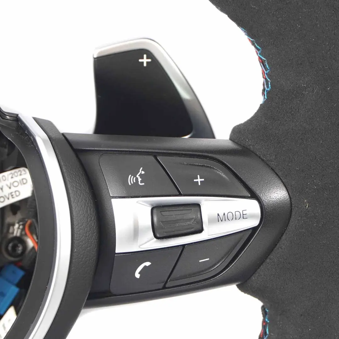 NUOVO volante in pelle nera / Alcantara per BMW F20 F21 F30 F31 F32 M Sport con numero di parte 7848338 BMW F20 F21 F30 F31 F32 M Sport NUOVO volante in pelle nera / Alcantara - SKU 7848338-1 - Numero di parte 7848338