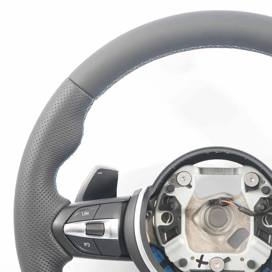 NUEVO Volante De cuero negro Paddle Shift para BMW F20 F21 F30 F31 F32 M Sport con número de pieza 7848338 BMW F20 F21 F30 F31 F32 M Sport NUEVO Volante De cuero negro Paddle Shift - SKU 7848338-3 - Número de pieza 7848338