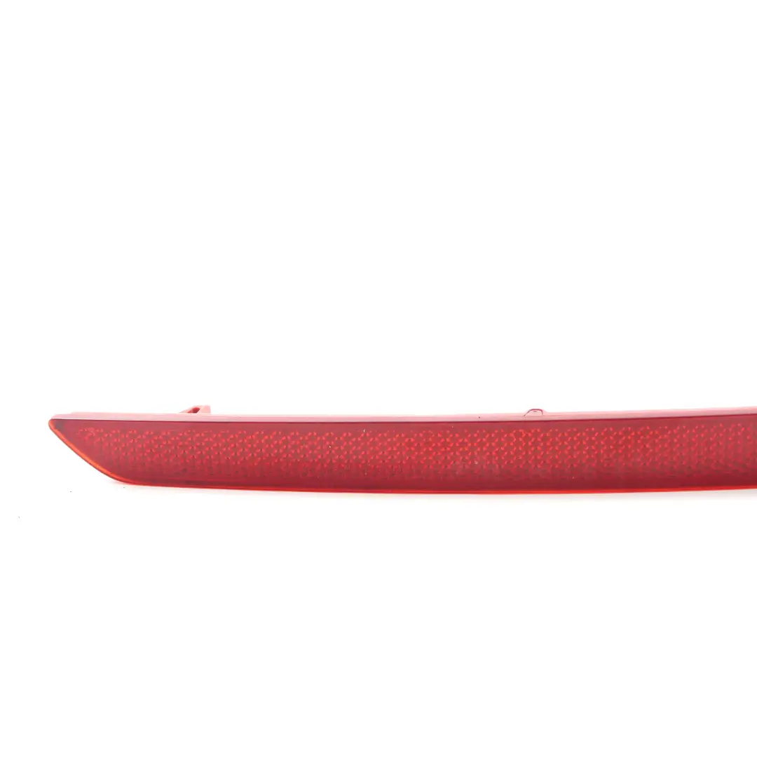 Reflector BMW F80 M3 F82 M4 Rear Bumper Reflector Lamp Red Right O/S to with Part number 7848584 Reflector BMW F80 M3 F82 M4 Rear Bumper Reflector Lamp Red Right O/S - SKU 7848584 - Part number 7848584