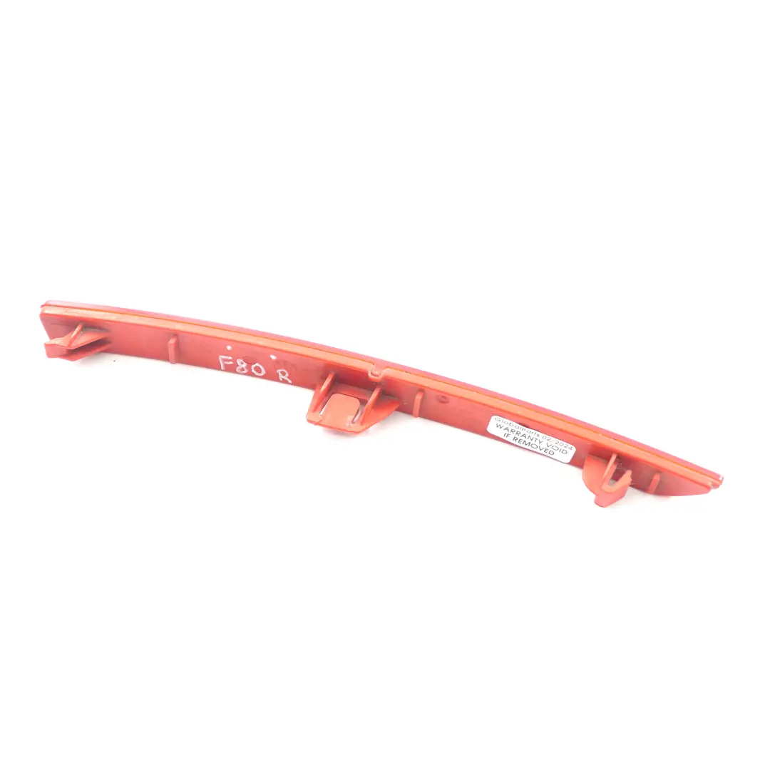 Riflettore BMW F80 M3 F82 M4 Paraurti posteriore Lampada Rosso Destra per con numero di parte 7848584 Riflettore BMW F80 M3 F82 M4 Paraurti posteriore Lampada Rosso Destra - SKU 7848584 - Numero di parte 7848584