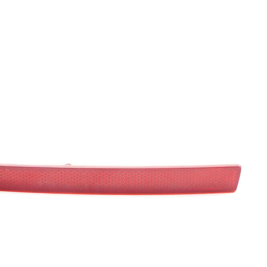 Riflettore BMW F80 M3 F82 M4 Paraurti posteriore Lampada Rosso Destra per con numero di parte 7848584 Riflettore BMW F80 M3 F82 M4 Paraurti posteriore Lampada Rosso Destra - SKU 7848584 - Numero di parte 7848584