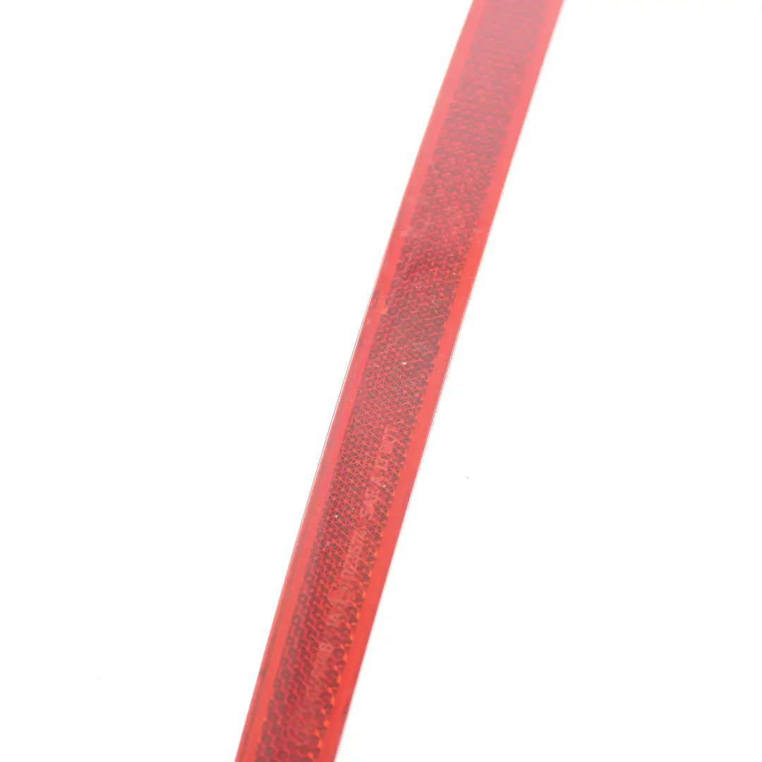 Reflector BMW F80 M3 F82 M4 Rear Bumper Reflector Lamp Red Right O/S to with Part number 7848584 Reflector BMW F80 M3 F82 M4 Rear Bumper Reflector Lamp Red Right O/S - SKU 7848584 - Part number 7848584