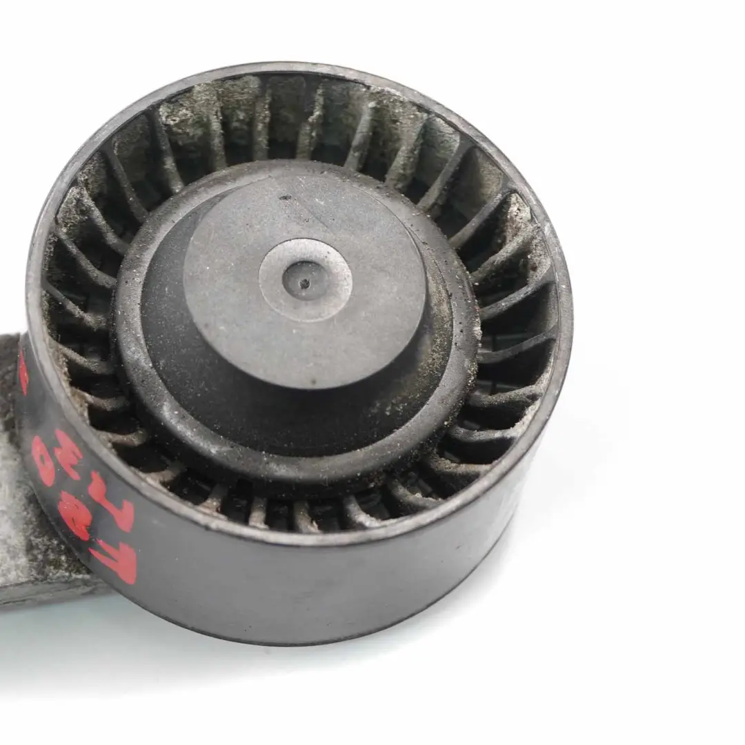 S55 Napinacz Rolka Paska do BMW F80 M3 F82 M4 o numerze 7848607 BMW F80 M3 F82 M4 S55 Napinacz Rolka Paska - SKU 7848607 - Numer Części 7848607