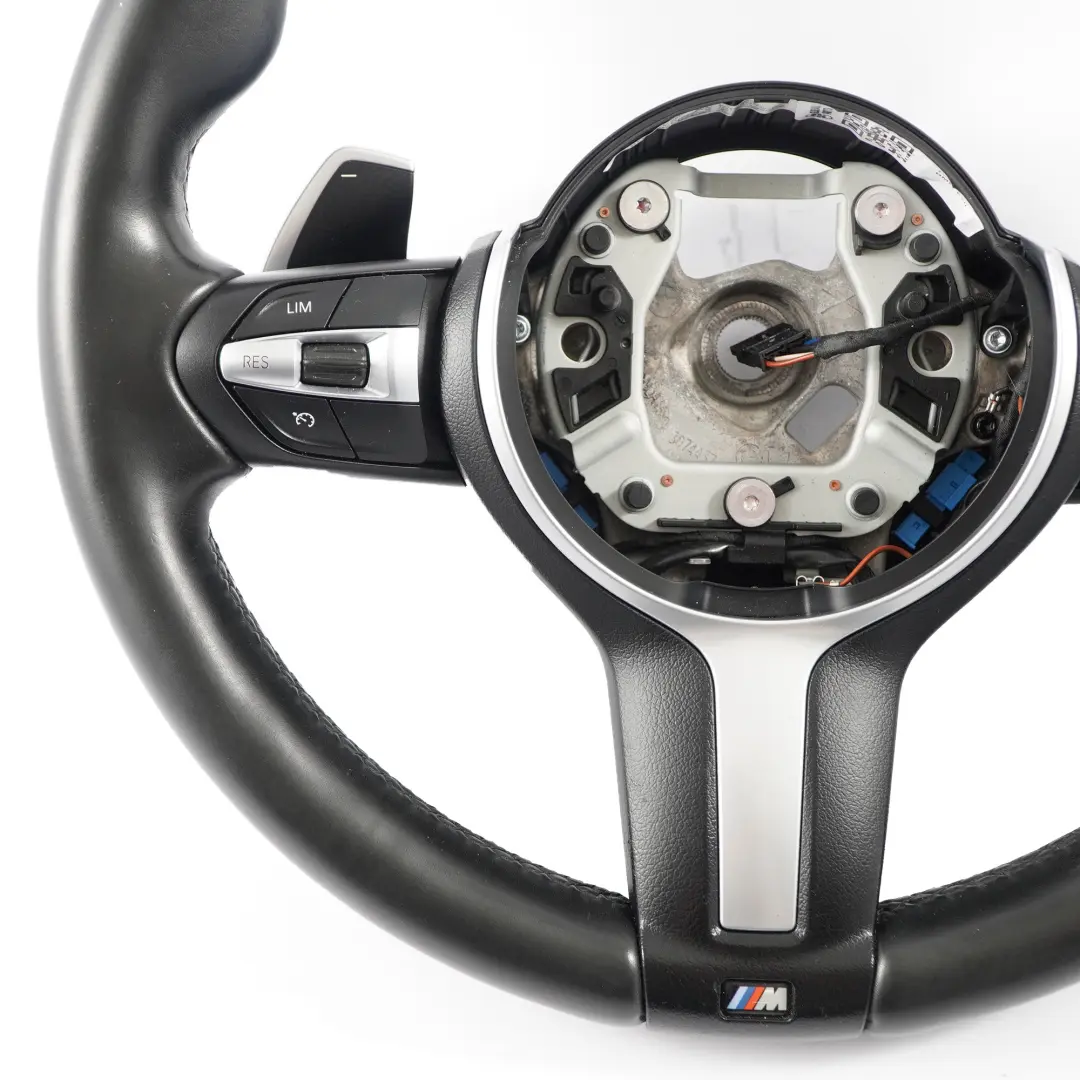 Kierownica M Pakiet Sport Sportowa Łopatki do BMW F20 F21 F22 F30 F31 F32 o numerze 7850403 BMW F20 F21 F22 F30 F31 F32 Kierownica M Pakiet Sport Sportowa Łopatki - SKU 7850403 - Numer Części 7850403