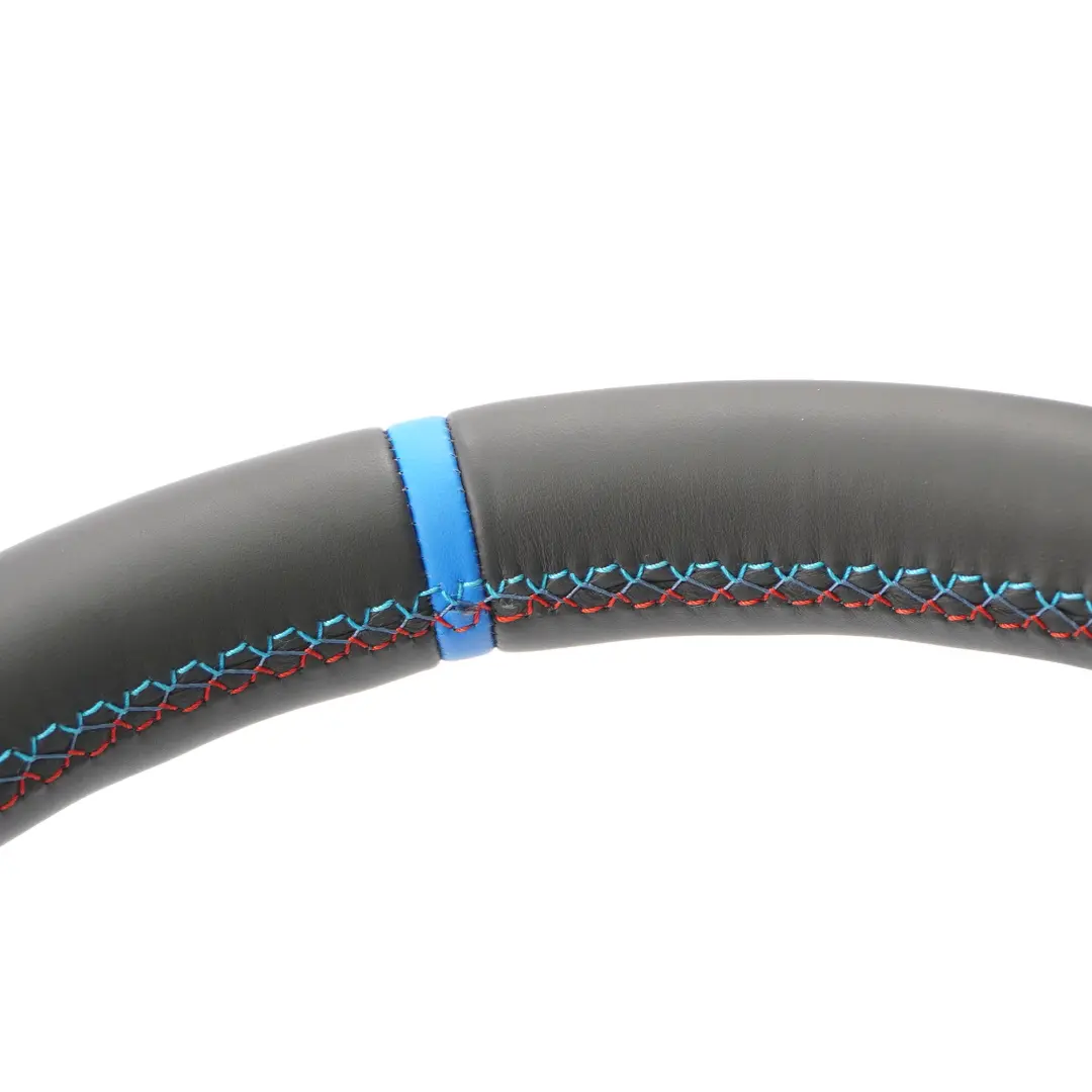 Nuovo Volante In Pelle Nera Paddle Shift per BMW F07 F10 F11 LCI F06 F12 F13 M Sport con numero di parte 7851234 BMW F07 F10 F11 LCI F06 F12 F13 M Sport Nuovo Volante In Pelle Nera Paddle Shift - SKU 7851234-1 - Numero di parte 7851234