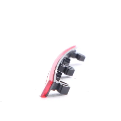 Reflector Lamp BMW G30 G31 M Sport Rear Bumper Red Right O/S to with Part number 7851578 Reflector Lamp BMW G30 G31 M Sport Rear Bumper Red Right O/S - SKU 7851578 - Part number 7851578