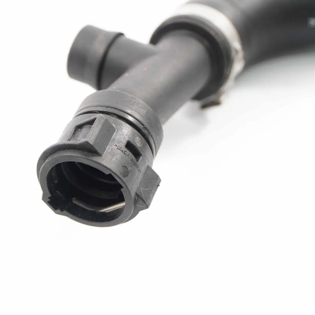 Tuyau ventilation BMW F90 M5 F92 M8 ventilation carter vilebrequin 1-4 pour à propos du numéro de pièce 7852335 Tuyau ventilation BMW F90 M5 F92 M8 ventilation carter vilebrequin 1-4 - SKU 7852335 - Numéro de pièce 7852335