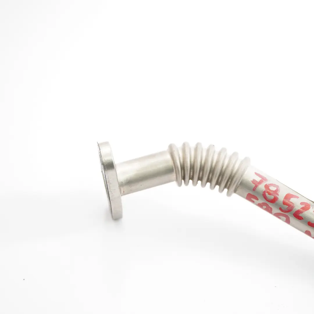 Ölleitung BMW F90 M5 F92 M8 S63M Zyl. 5-8 Turbolader Rücklaufleitung für mit Teilenummer 7852376 Ölleitung BMW F90 M5 F92 M8 S63M Zyl. 5-8 Turbolader Rücklaufleitung - SKU 7852376 - Teilenummer 7852376