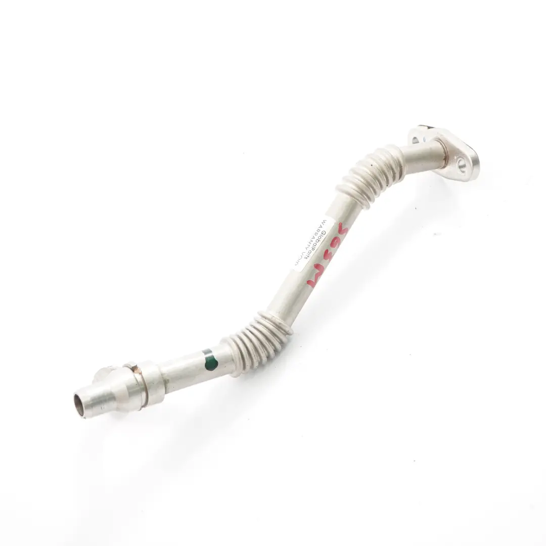Oil Pipe BMW F90 M5 F92 M8 S63M Cyl. 5-8 Turbocharger Return Line to with Part number 7852376 Oil Pipe BMW F90 M5 F92 M8 S63M Cyl. 5-8 Turbocharger Return Line - SKU 7852376 - Part number 7852376