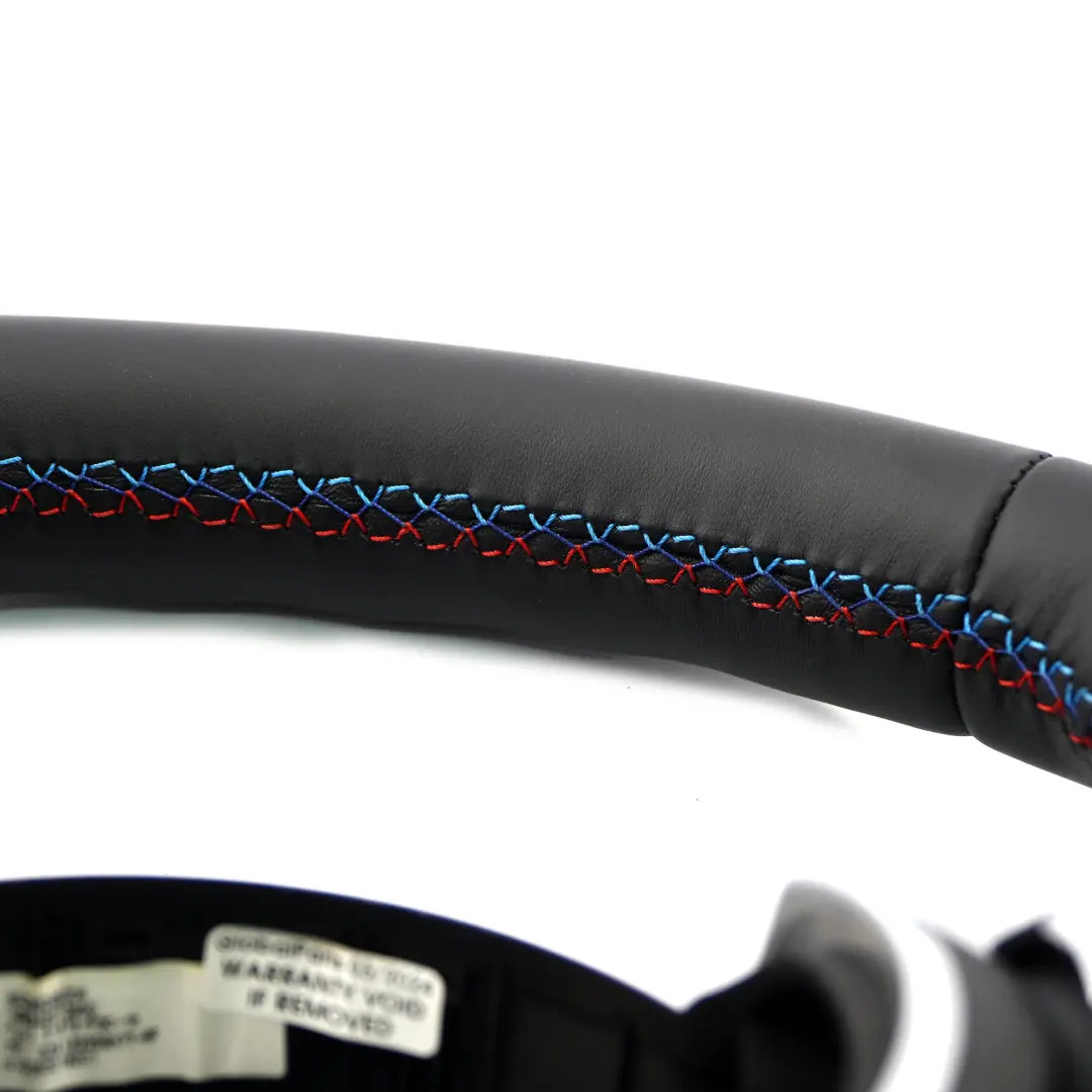 NOUVEAU Volant cuir noir avec palettes changement pour BMW F32 F34 F36 LCI M Sport à propos du numéro de pièce 7852456 BMW F32 F34 F36 LCI M Sport NOUVEAU Volant cuir noir avec palettes changement - SKU 7852456-1 - Numéro de pièce 7852456