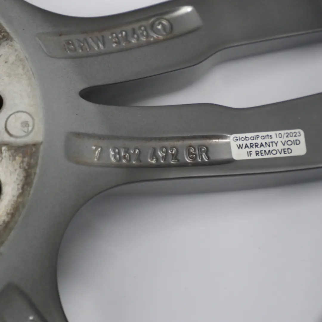 Llanta De aleacionBMW F30 F32 Gris F?rrico 18" M Doble Radio 441 8,5J ET:47 para con número de pieza 7852492 Llanta De aleacionBMW F30 F32 Gris F?rrico 18" M Doble Radio 441 8,5J ET:47 - SKU 7852492-1 - Número de pieza 7852492