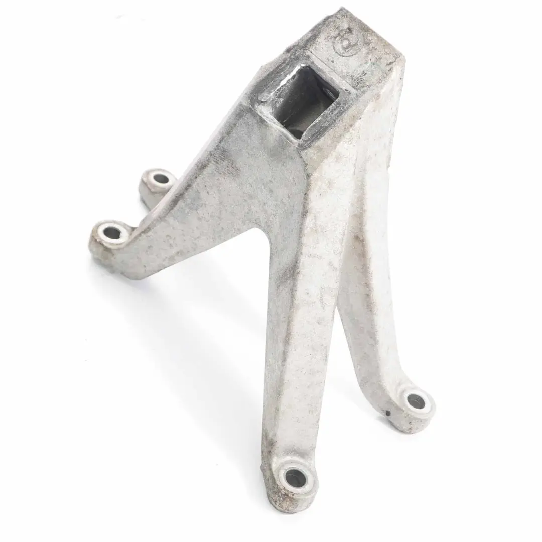 Mount BMW F90 M5 F91 M8 S63M Left N/S Holder Bracket Support to Engine with Part number 7853647 Engine Mount BMW F90 M5 F91 M8 S63M Left N/S Holder Bracket Support - SKU 7853647 - Part number 7853647