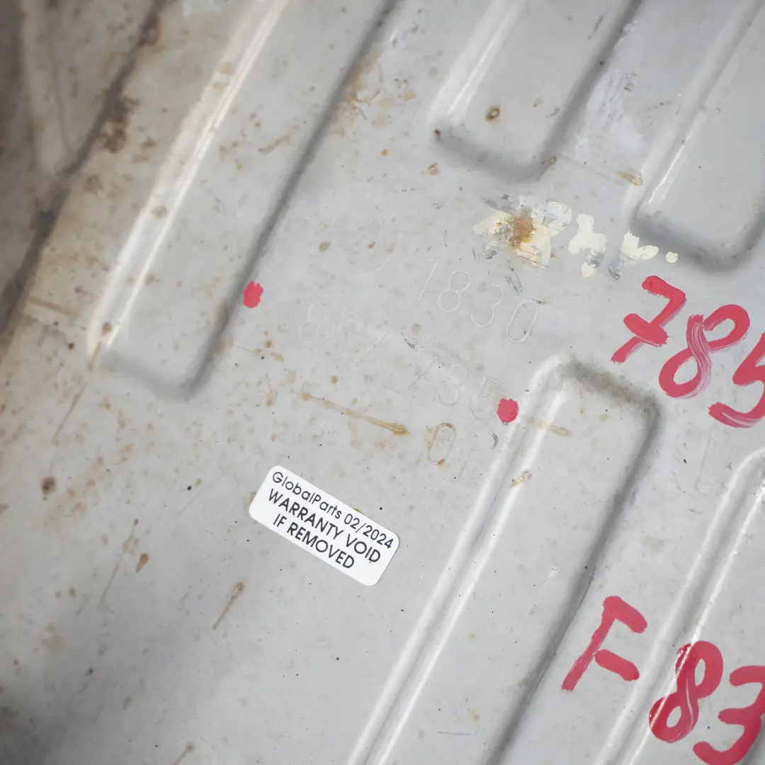 Tłumik Tylny Rura Wydechowa Wydech 7854735 do BMW F80 M3 F82 F83 M4 o numerze 7854736 BMW F80 M3 F82 F83 M4 Tłumik Tylny Rura Wydechowa Wydech 7854735 - SKU 7854736 - Numer Części 7854736