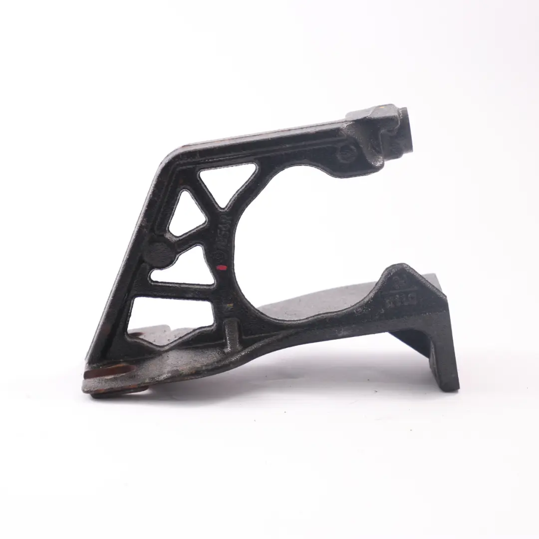 Support Mount Bracket to Renault Trafic III Vauxhall Vivaro B 1.6 DCi Engine with Part number 7854R Renault Trafic III Vauxhall Vivaro B 1.6 DCi Engine Support Mount Bracket - SKU 7854R - Part number 7854R