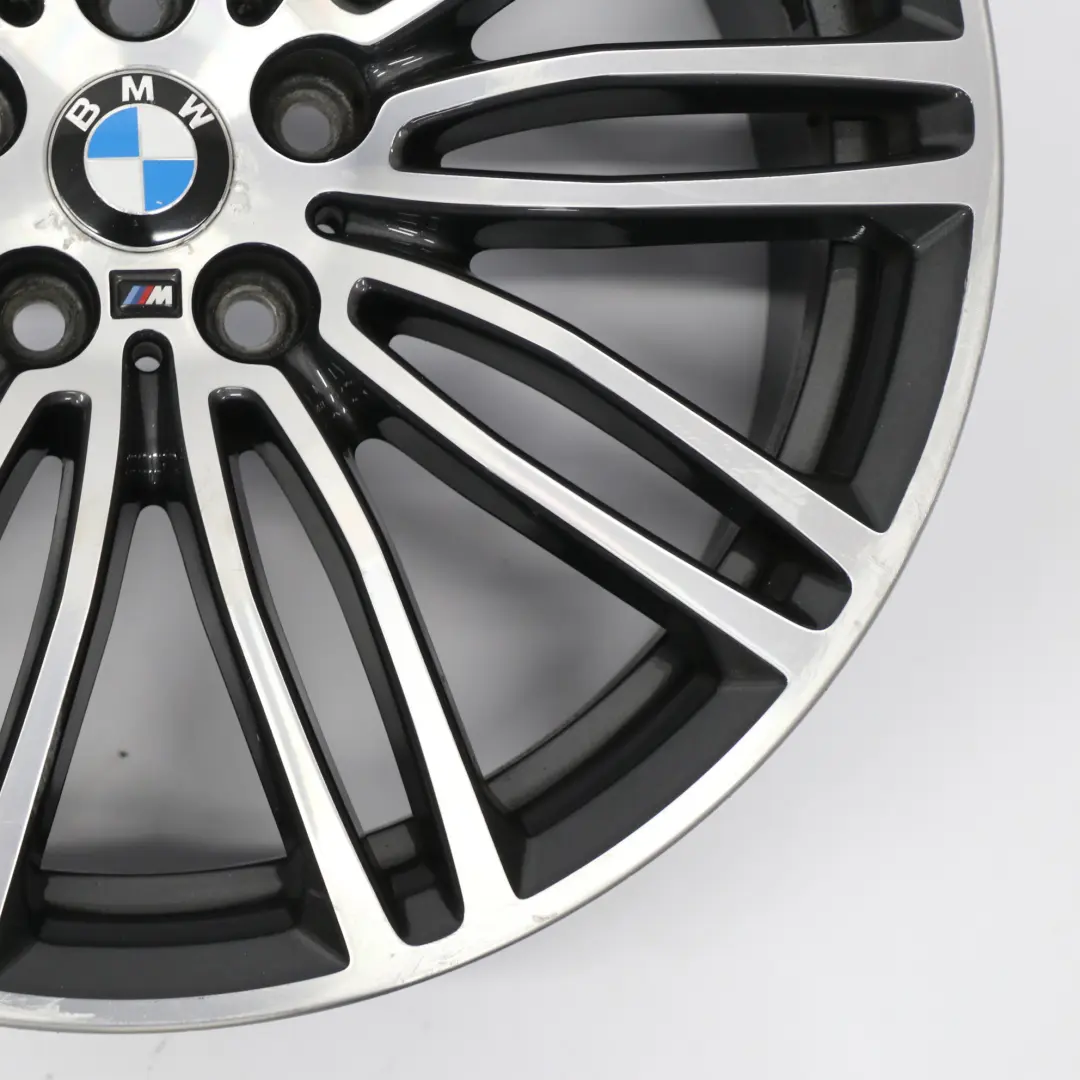 Cerchio in lega leggera M a due razze 664 8J 19" ET:30 per BMW G30 G31 con numero di parte 7855083 BMW G30 G31 Cerchio in lega leggera M a due razze 664 8J 19" ET:30 - SKU 7855083-2 - Numero di parte 7855083