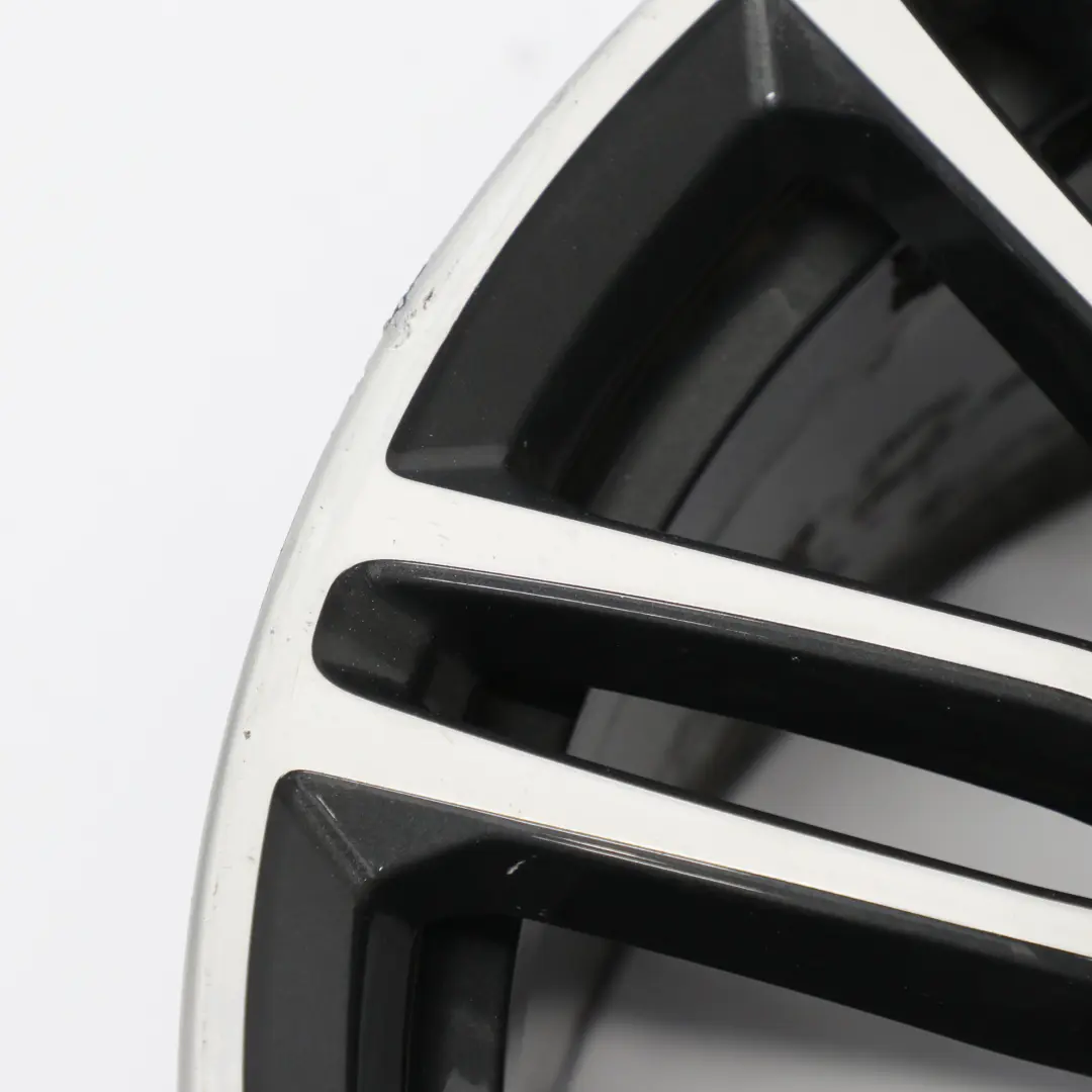 Cerchio in lega leggera M a due razze 664 9J 19" ET:44 per BMW G30 G31 con numero di parte 7855084 BMW G30 G31 Cerchio in lega leggera M a due razze 664 9J 19" ET:44 - SKU 7855084-2 - Numero di parte 7855084