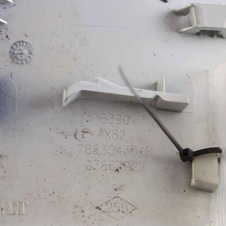 Filler Flap Cover Trim Panel Ice White - 389 to Renault Trafic III Fuel with Part number 788304351R Renault Trafic III Fuel Filler Flap Cover Trim Panel Ice White - 389 - SKU 788304351R-ICW - Part number 788304351R