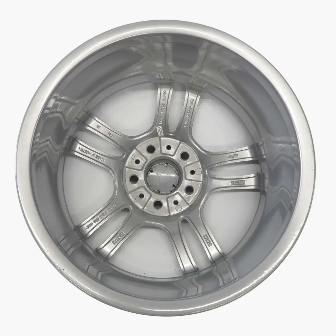 BMW E81 E82 E87 Llanta Aleacion Trasera 18" M Doble Radio 261 8,5J ET:52 - SKU 7891051 - Número de pieza 7891051