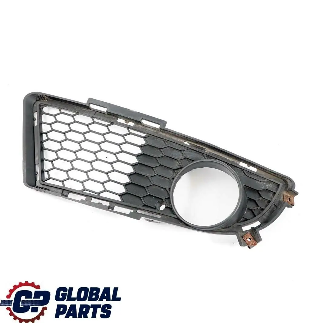 Grata Laterale Frontale Destra 5111 per BMW E90 E91 LCI M Sport con numero di parte 7891396 BMW E90 E91 LCI M Sport Grata Laterale Frontale Destra 5111 - SKU 7891396 - Numero di parte 7891396