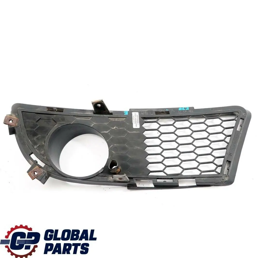 Grata Laterale Frontale Destra 5111 per BMW E90 E91 LCI M Sport con numero di parte 7891396 BMW E90 E91 LCI M Sport Grata Laterale Frontale Destra 5111 - SKU 7891396 - Numero di parte 7891396
