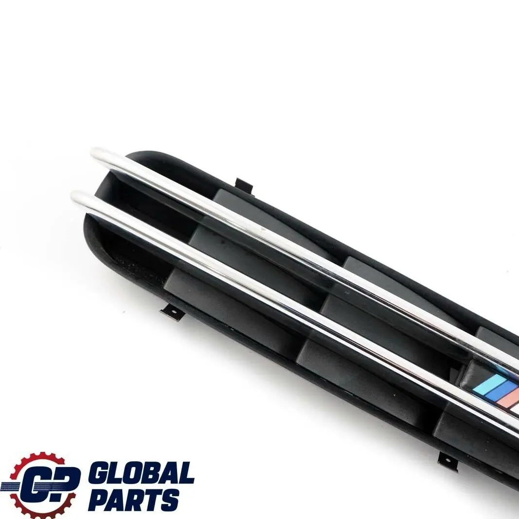 Griglia Ornamentale Pannello Laterale Ant. Dx per BMW E60 E61 LCI M5 con numero di parte 7896850 BMW E60 E61 LCI M5 Griglia Ornamentale Pannello Laterale Ant. Dx - SKU 7896850 - Numero di parte 7896850
