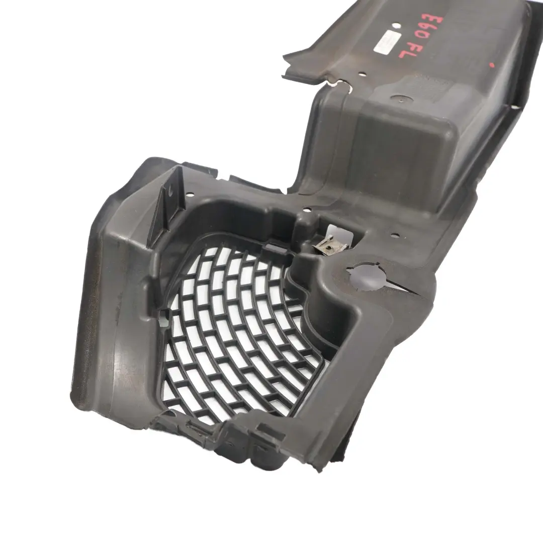 Conducto De Aire Delantero Izquierdo 5171 para BMW E60 E60N E61 LCI con número de pieza 8036575 BMW E60 E60N E61 LCI Conducto De Aire Delantero Izquierdo 5171 - SKU 7897175 - Número de pieza 8036575