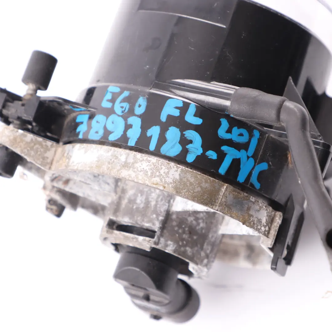 Fog Light BMW E60 E61 M Sport Fog Lamp Front Bumper Left N/S TYC to with Part number 7897187 Fog Light BMW E60 E61 M Sport Fog Lamp Front Bumper Left N/S TYC - SKU 7897187-TYC - Part number 7897187