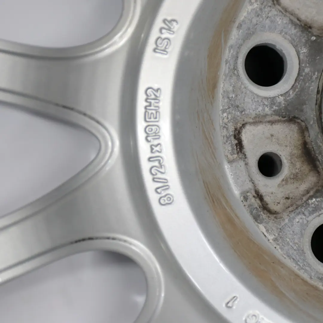 Cerchio in lega argento anteriore 19" 8,5J V Spoke 152 ET:14 per BMW E63 E64 con numero di parte 7897256 BMW E63 E64 Cerchio in lega argento anteriore 19" 8,5J V Spoke 152 ET:14 - SKU 7897256-1 - Numero di parte 7897256