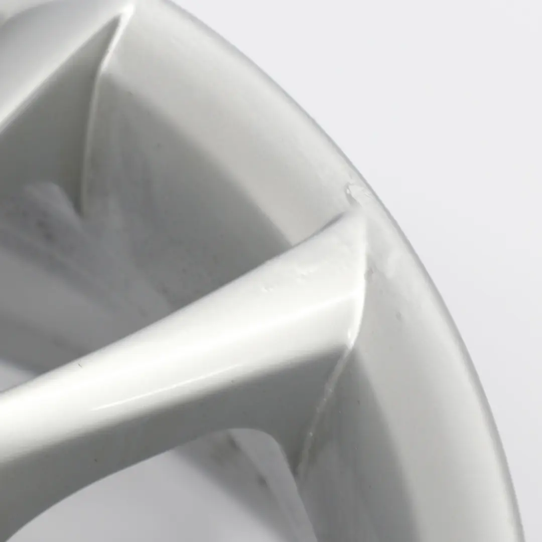 Front Silver Wheel Alloy Rim 19" 8,5J V Spoke 152 ET:14 to BMW E63 E64 with Part number 7897256 BMW E63 E64 Front Silver Wheel Alloy Rim 19" 8,5J V Spoke 152 ET:14 - SKU 7897256-2 - Part number 7897256