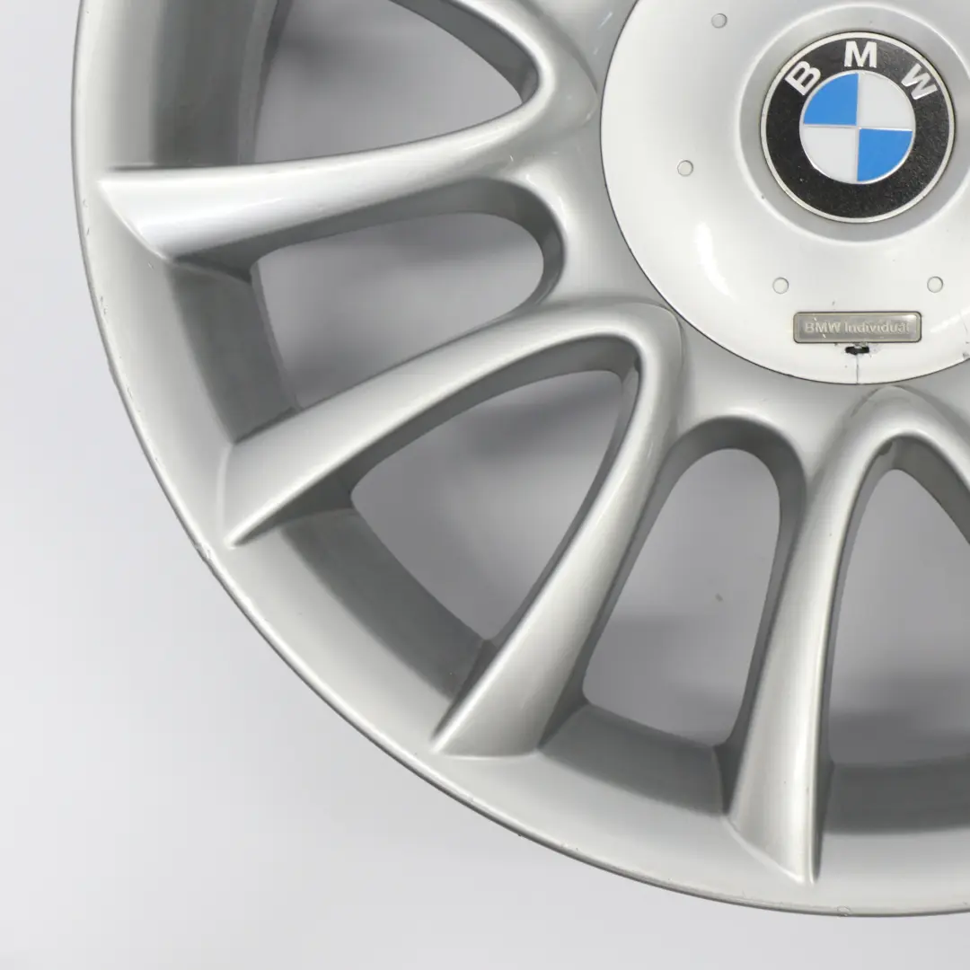 trasera de plata llanta aleación de 19 "9J V Spoke 152 ET:18 para BMW E63 E64 con número de pieza 7897257 BMW E63 E64 trasera de plata llanta aleación de 19 "9J V Spoke 152 ET:18 - SKU 7897257-2 - Número de pieza 7897257