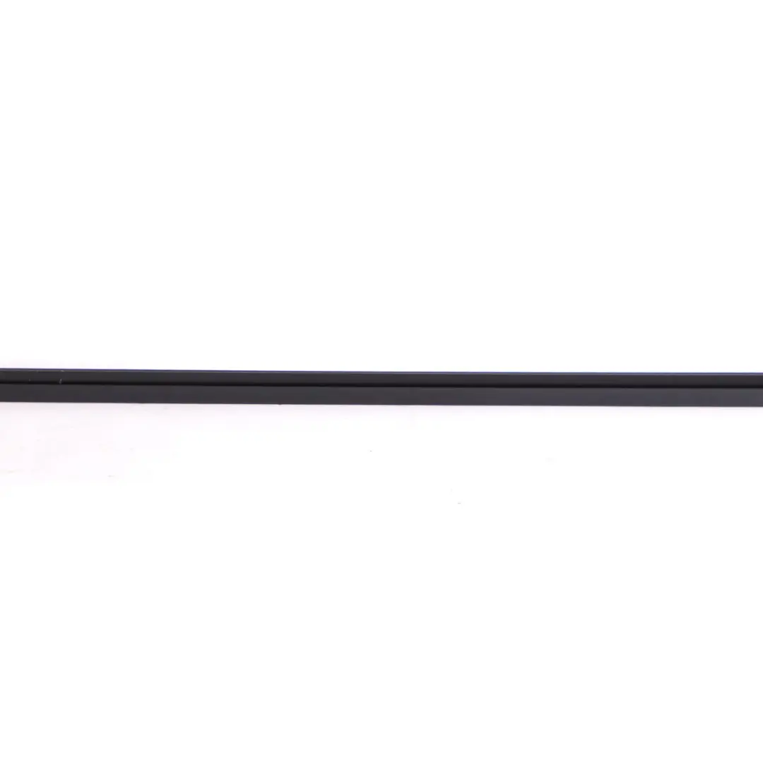 Outer Weatherstrip Rear Right Door High Gloss Shadow Line to BMW E61 LCI with Part number 7897280 BMW E61 LCI Outer Weatherstrip Rear Right Door High Gloss Shadow Line - SKU 7897280 - Part number 7897280