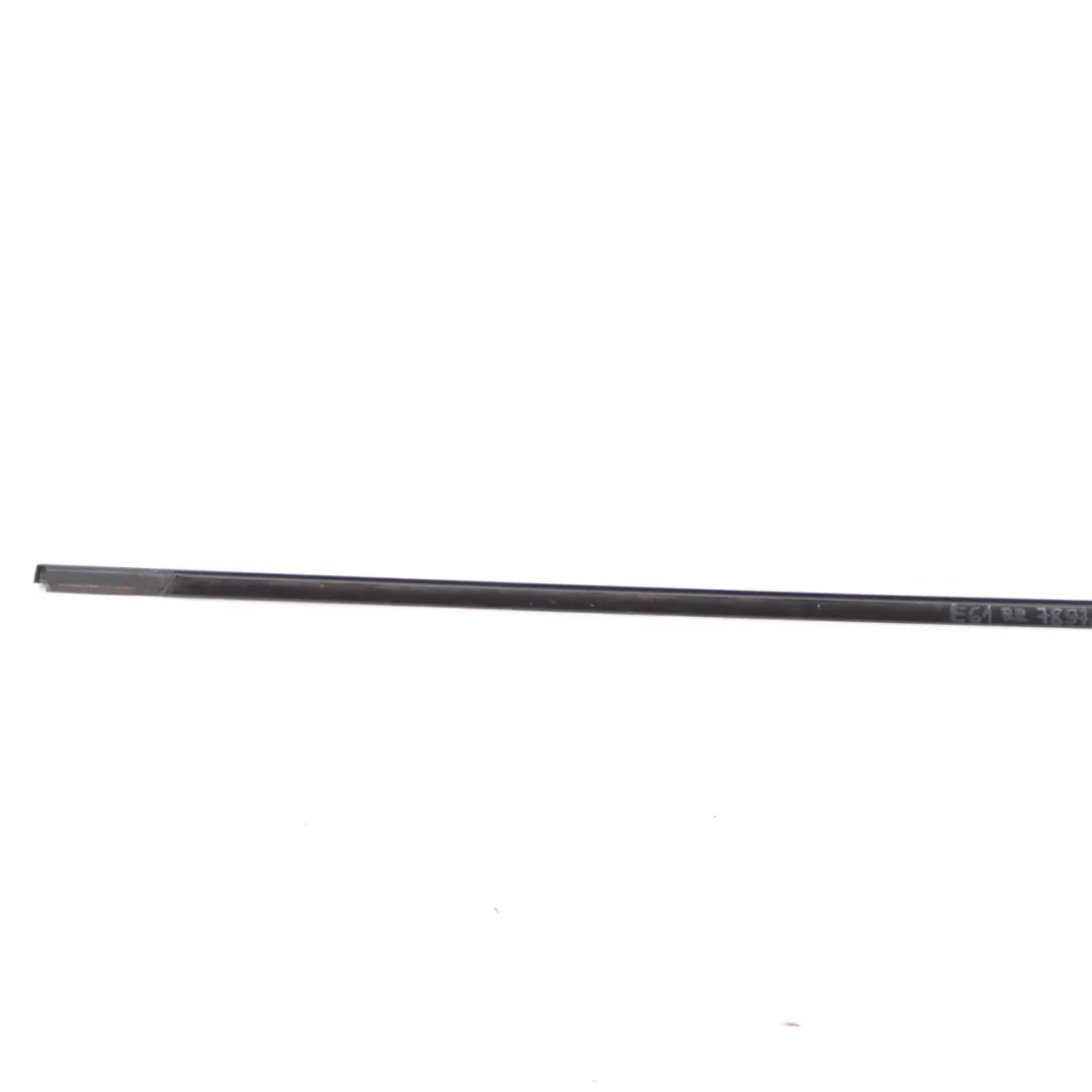 BMW E61 LCI Guarnizione Esterna Porta Posteriore Destra Shadow Line - SKU 7897280 - Numero di parte 7897280