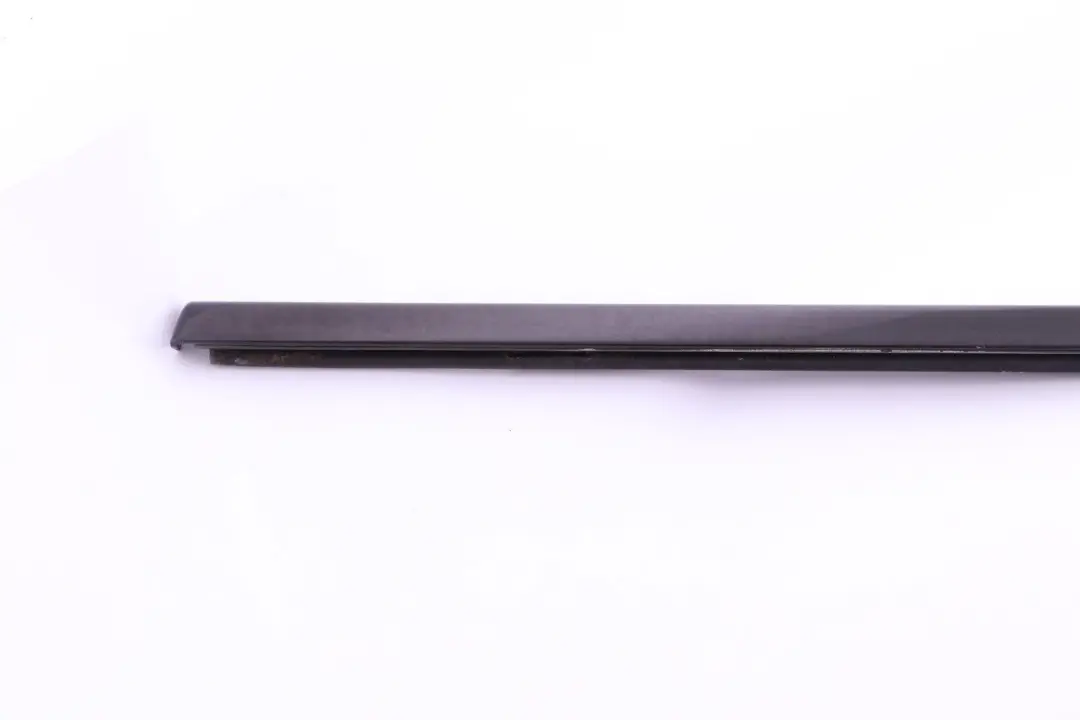 BMW 5 E60 Puerta Trasera Izquierda Burlete Exterior Glanzschwarz Alto Brillo - SKU 7897665 - Número de pieza 7897665