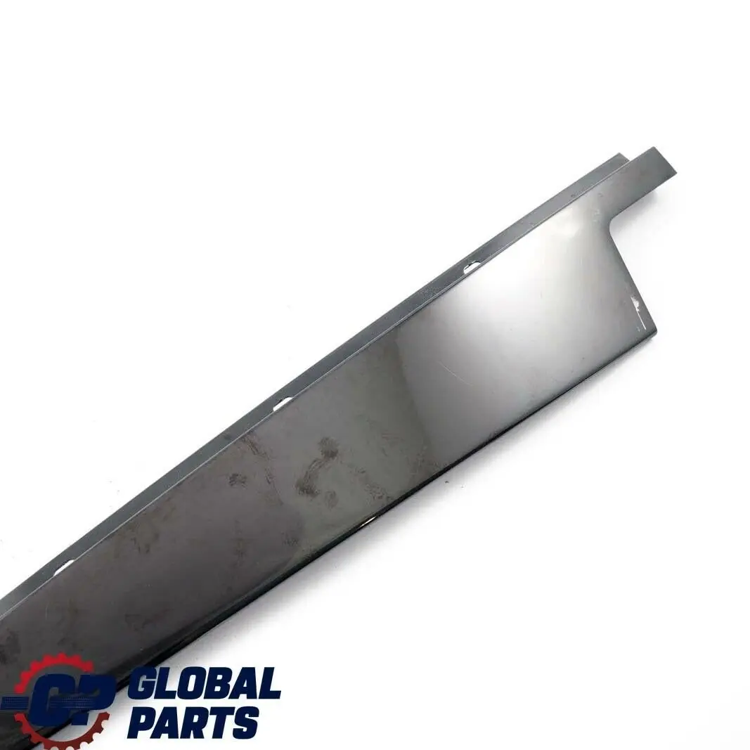 Couverture Fenetre Montant B Porte avant Droite Glanzschwar pour BMW 5 E60 E61 LCI à propos du numéro de pièce 7898142 BMW 5 E60 E61 LCI Couverture Fenetre Montant B Porte avant Droite Glanzschwar - SKU 7898142 - Numéro de pièce 7898142