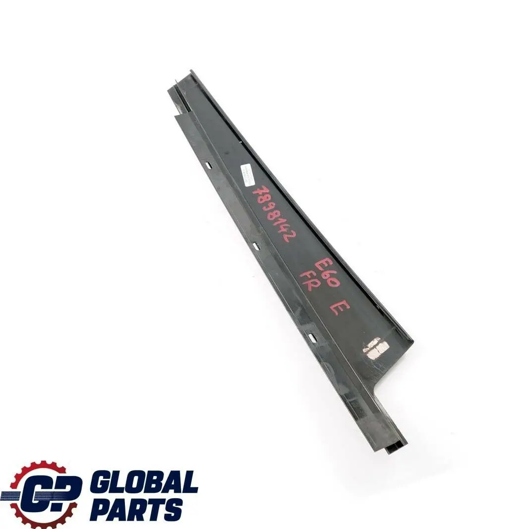 BMW 5 er E60 E61 LCI Blende Fensterrahmen B-Säule Tür Vorne Rechts Glanzschwar - SKU 7898142 - Teilenummer 7898142
