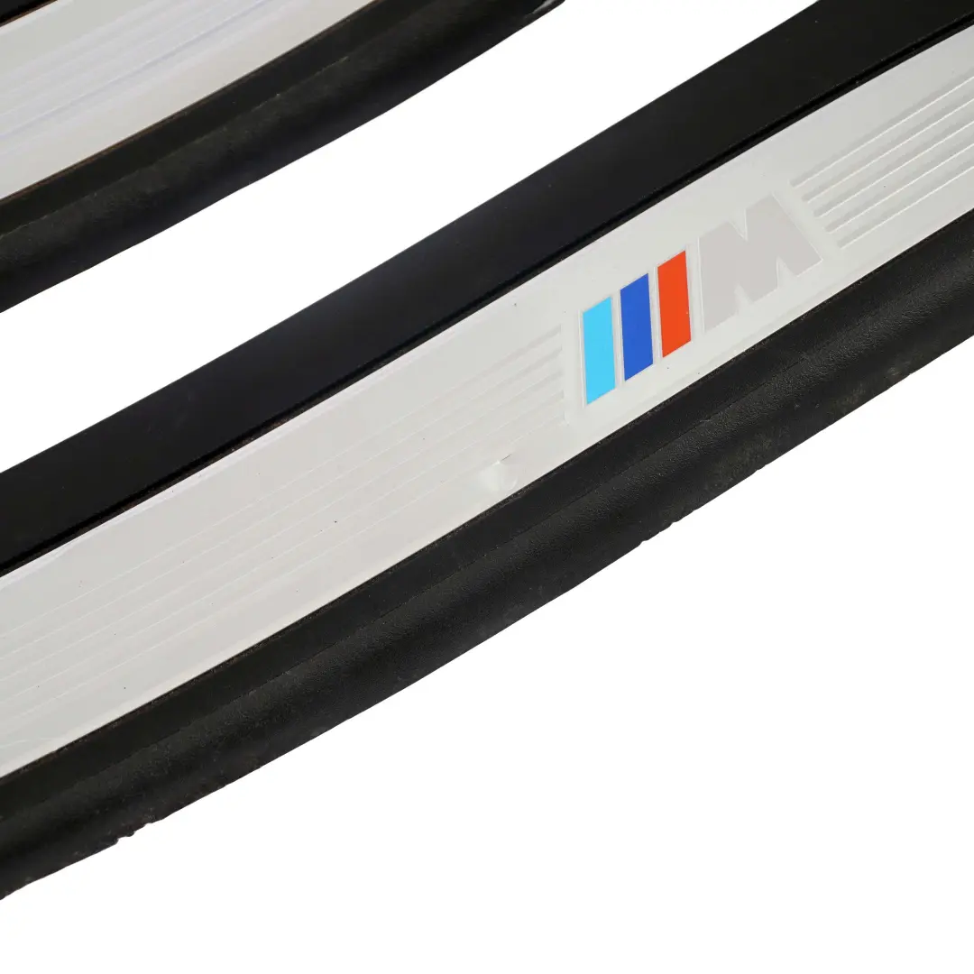 Zestaw listwa progowa progu M-Pakiet do BMW E60 E61 o numerze 7898821 BMW E60 E61 Zestaw listwa progowa progu M-Pakiet - SKU 7898821-1 - Numer Części 7898821