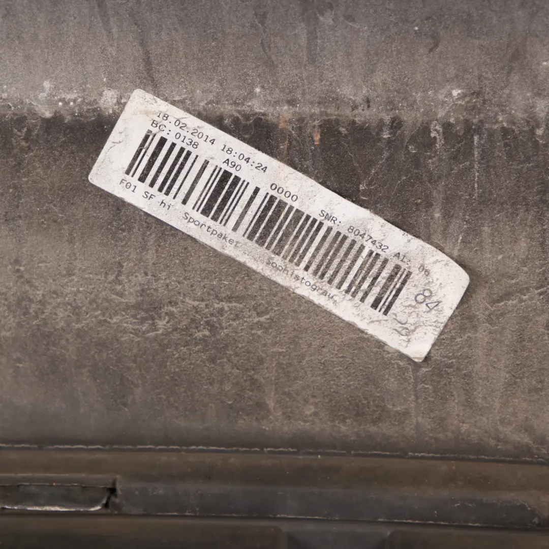 Zderzak Tył Tylny Carbonschwarz Czarny - 416 do BMW F01 Sedan M Sport o numerze 7898876 BMW F01 Sedan M Sport Zderzak Tył Tylny Carbonschwarz Czarny - 416 - SKU 7898876-SOP - Numer Części 7898876