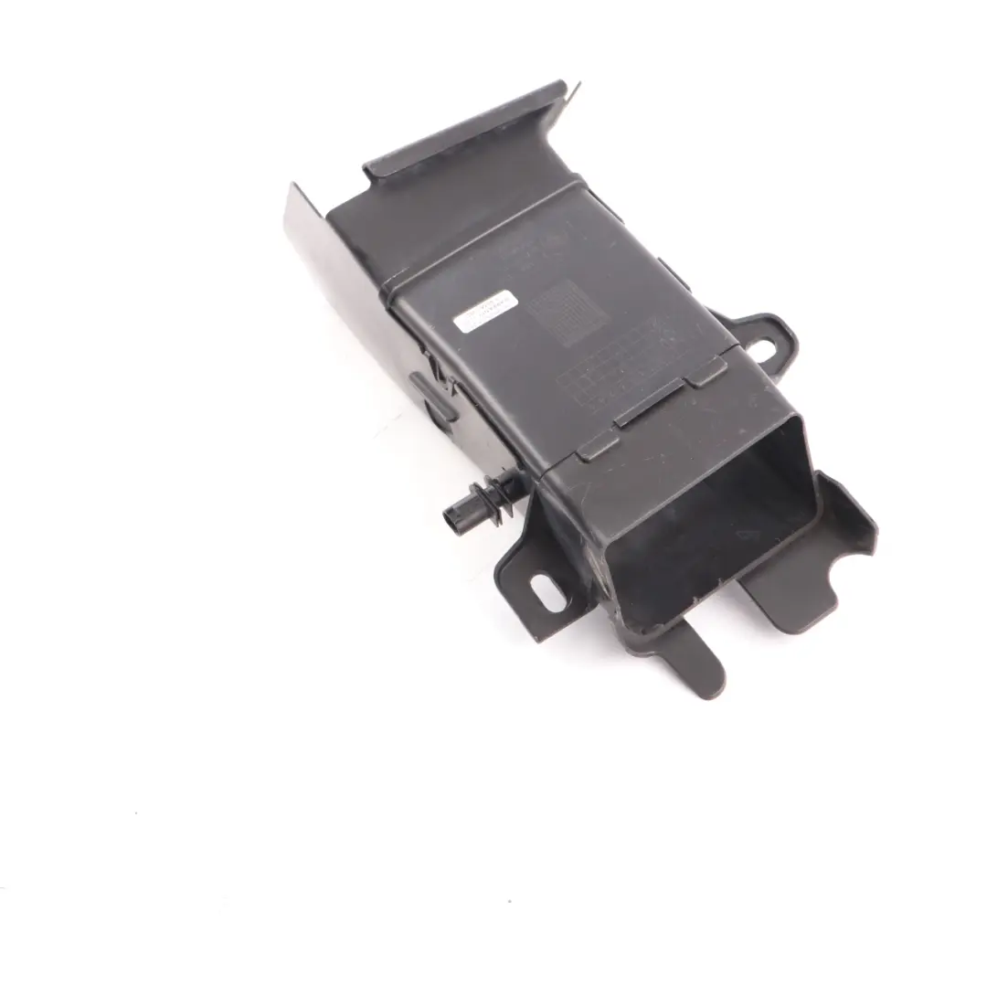 BMW F01 F02 Air Duct Channel Front Right O/S Brake Cooling Duct - SKU 7898882 - Part number 7898882