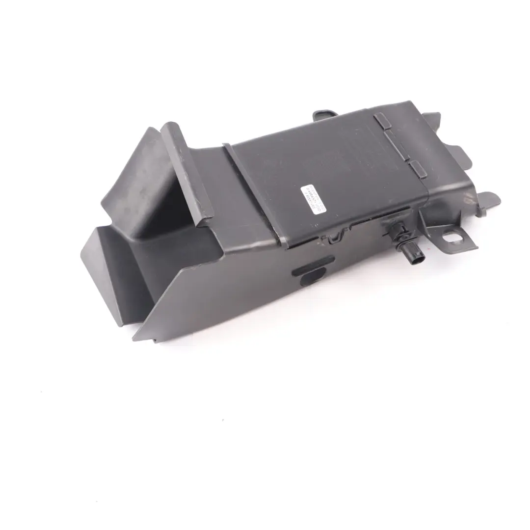 Duct Channel Front Right O/S Brake Cooling Duct to BMW F01 F02 Air with Part number 7898882 BMW F01 F02 Air Duct Channel Front Right O/S Brake Cooling Duct - SKU 7898882 - Part number 7898882