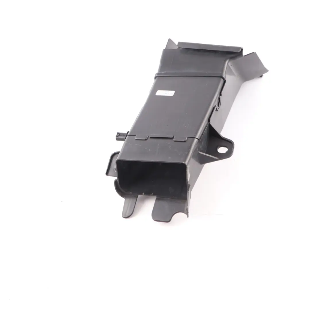 Duct Channel Front Right O/S Brake Cooling Duct to BMW F01 F02 Air with Part number 7898882 BMW F01 F02 Air Duct Channel Front Right O/S Brake Cooling Duct - SKU 7898882 - Part number 7898882