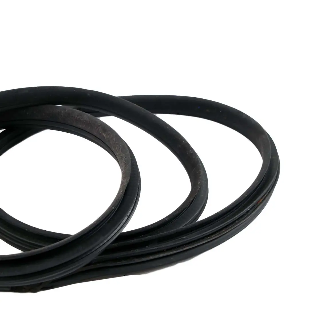 Door Weatherstrip Seal Sealing Gasket Left N/S to BMW 6 Series E63 Coupe with Part number 7899017 BMW 6 Series E63 Coupe Door Weatherstrip Seal Sealing Gasket Left N/S - SKU 7899017 - Part number 7899017